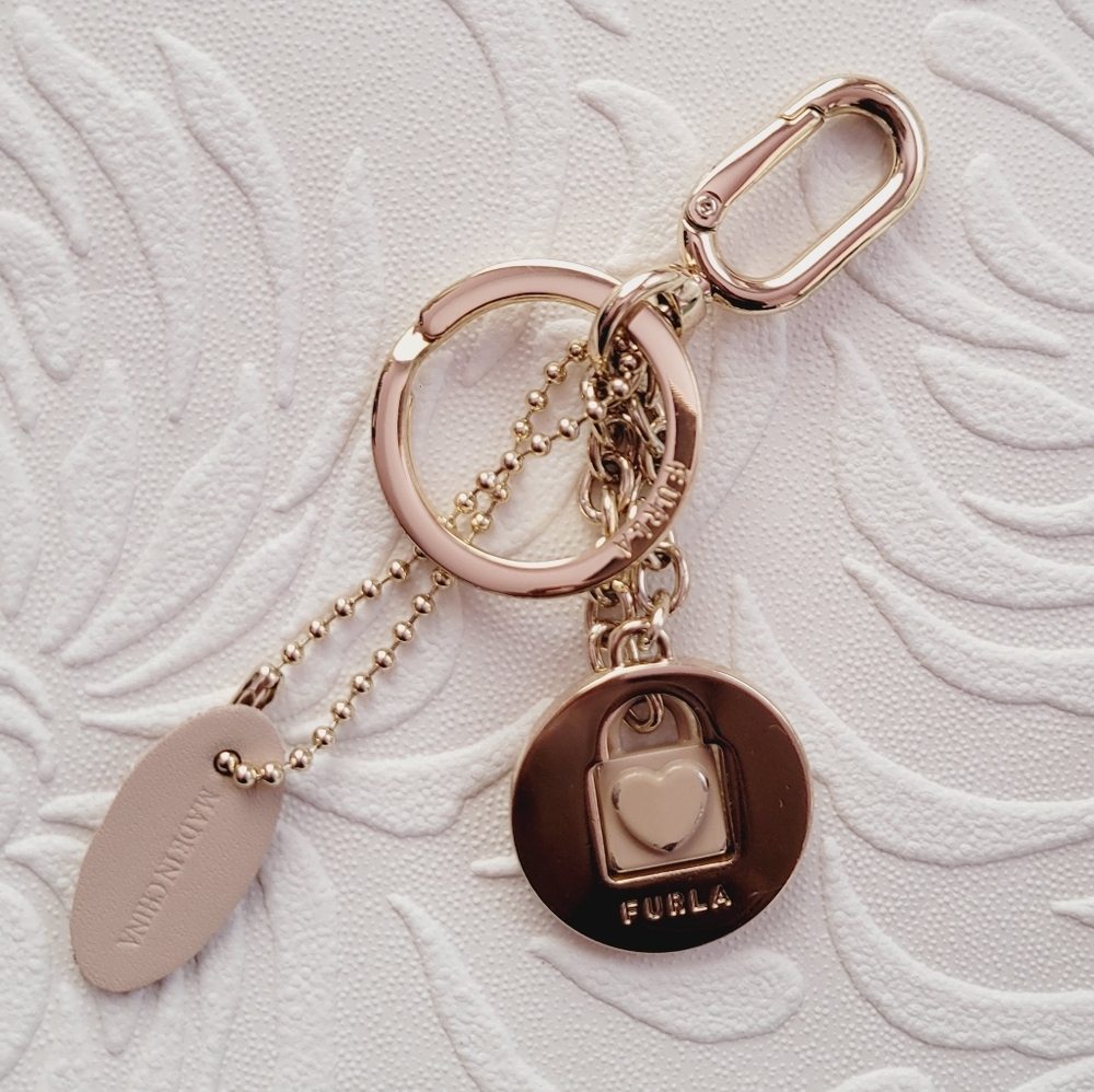Furla Blush Keychain with Heart Charm - Picture 3 of 5